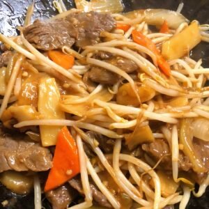 112.Beef Chop Suey 牛水