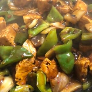 123.Chicken with Green Peppers in Black Bean Sauce 士召鸡