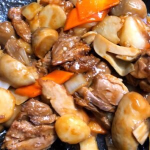 157a.Duckling with Straw Mushroom & Water Chestnut 草甲