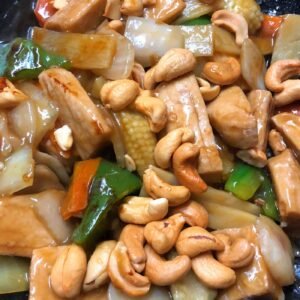 180a."Quorn" Chicken with Cashew Nuts 腰果齋鸡