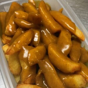 194 Curry Sauce & Chips 加汁条