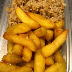 195a.Fried Rice, Chips & Curry Sauce 加炒反条