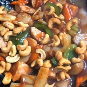 32.Fried Chicken in Yellow Bean & Hoi Sin Sauce 丈鸡