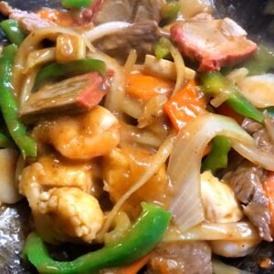 81.Mixed Meat in Satay Sauce 沙什肉