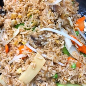 96.Mixed Vegetable Fried Rice 什才反